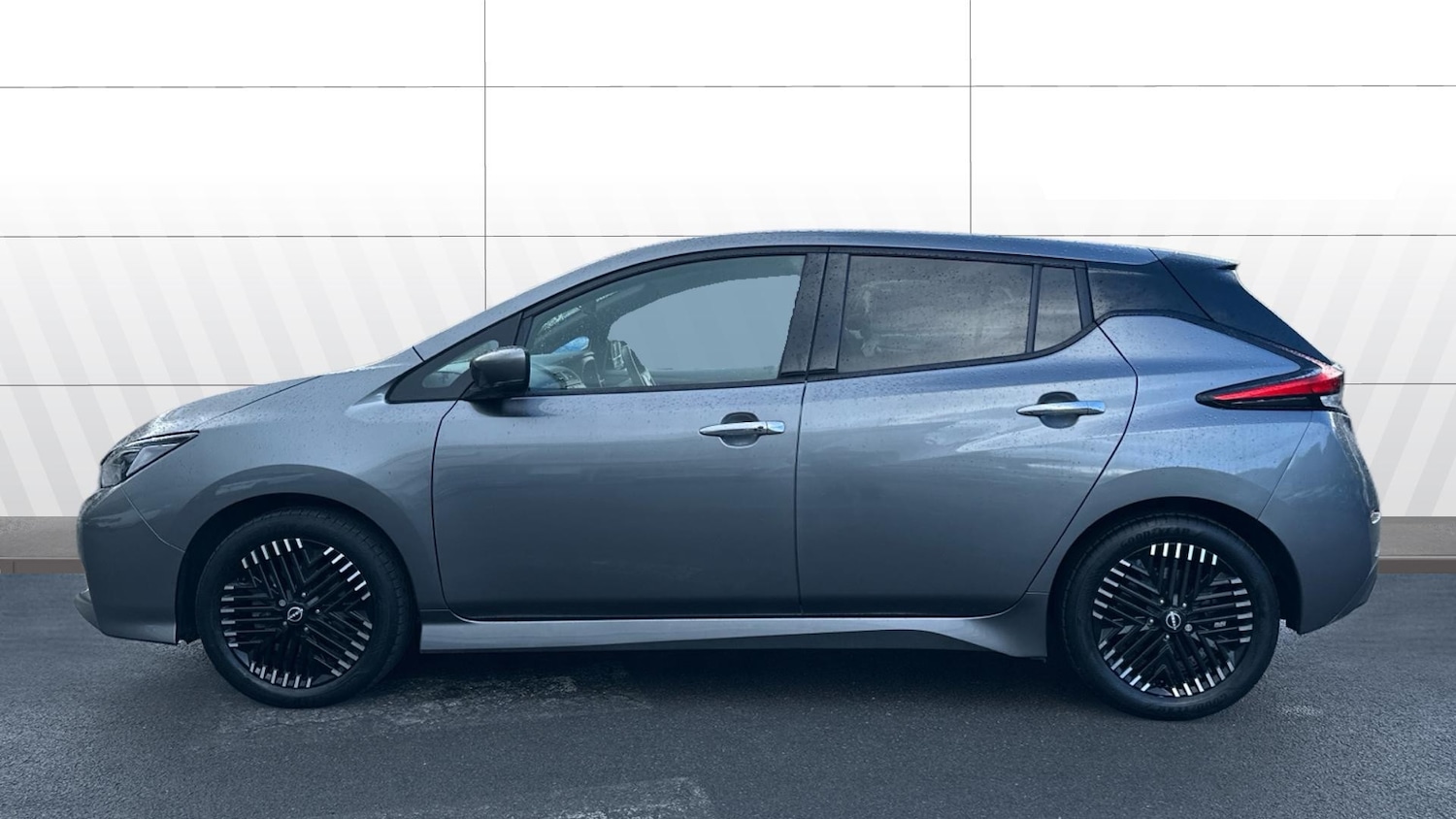 Used Nissan Leaf 2023 for sale - 78218210: Photo 5