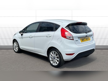 Used Ford Fiesta 2017 for sale - 79111326: Photo