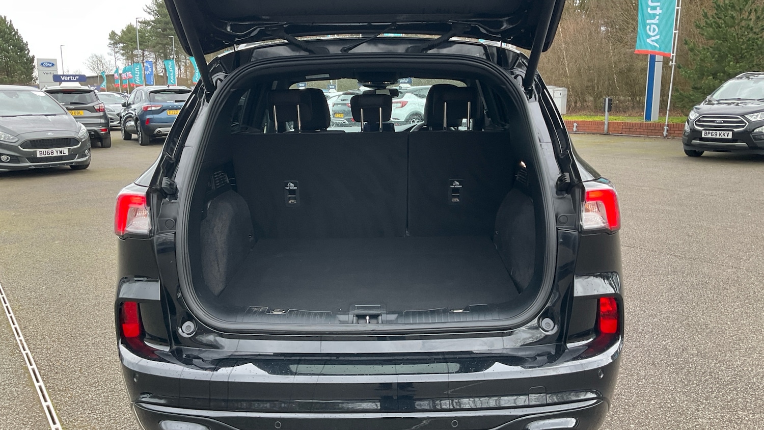 Used Ford Kuga 2023 for sale - 77707056: Photo 4