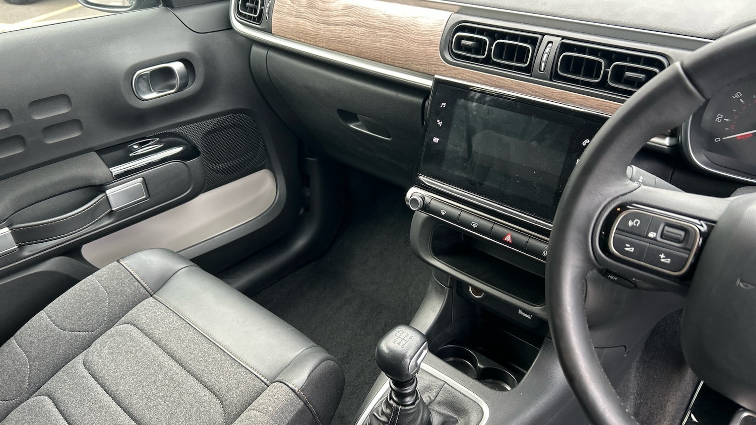 Used Citroen C3 2023 for sale - 76762351: Photo 14