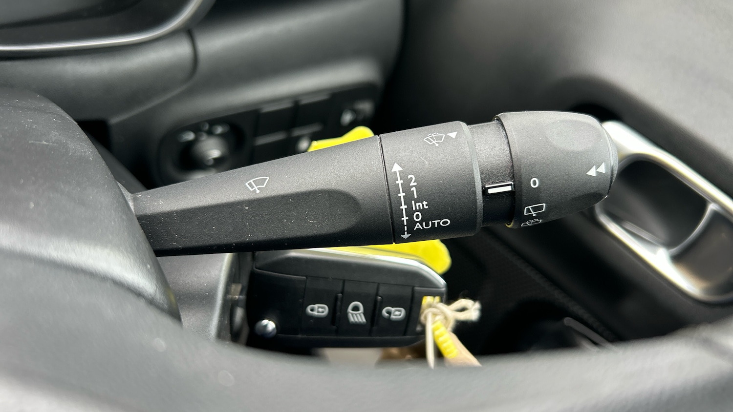 Used Citroen C3 2023 for sale - 76762351: Photo 30