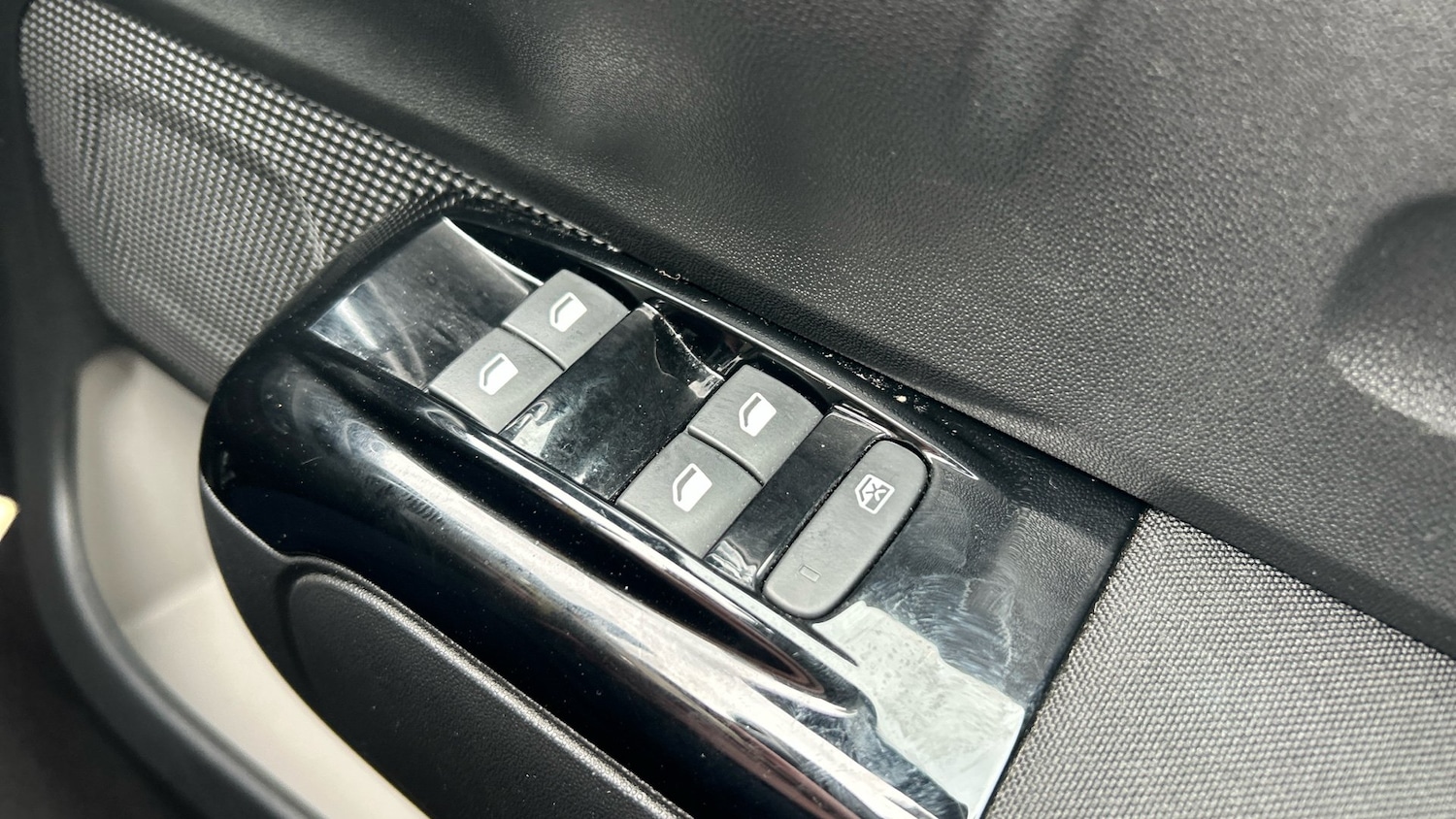 Used Citroen C3 2023 for sale - 76762351: Photo 32