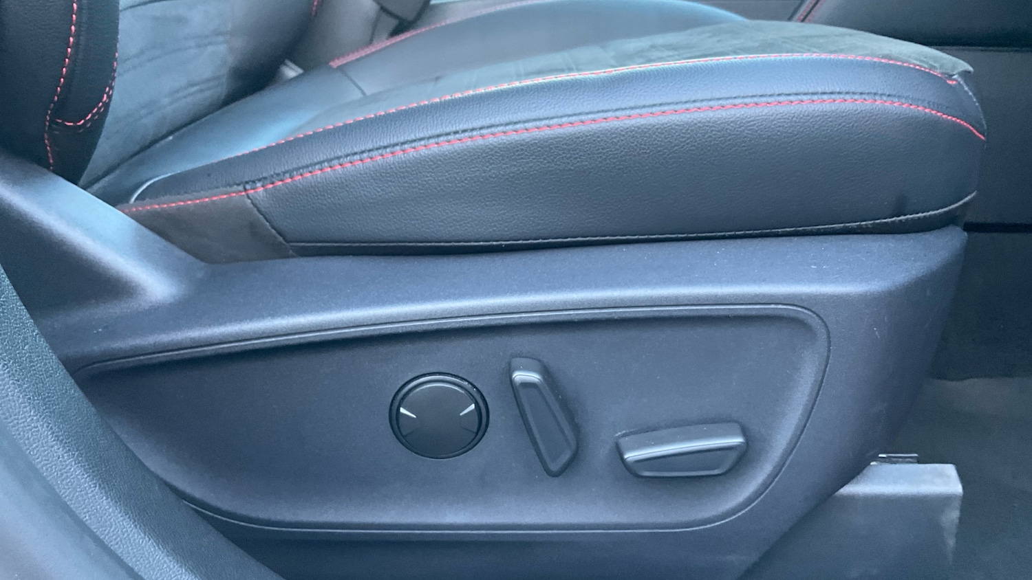 Used Ford Kuga 2022 for sale - 77011664: Photo 32