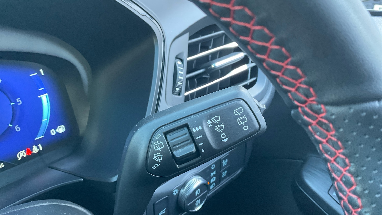 Used Ford Kuga 2022 for sale - 77011664: Photo 39