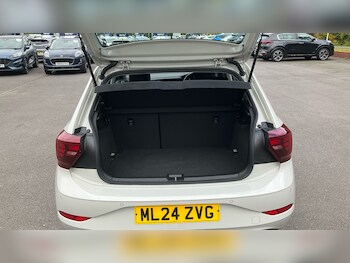 Used Volkswagen Polo 2024 for sale - 76219002: Photo 4