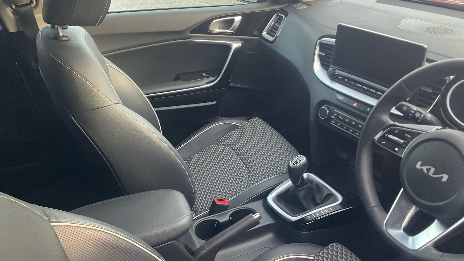 Used Kia Ceed 2022 for sale - 76918146: Photo 14