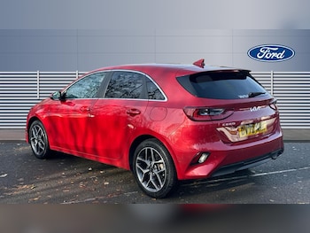 Used Kia Ceed 2022 for sale - 76918146: Photo