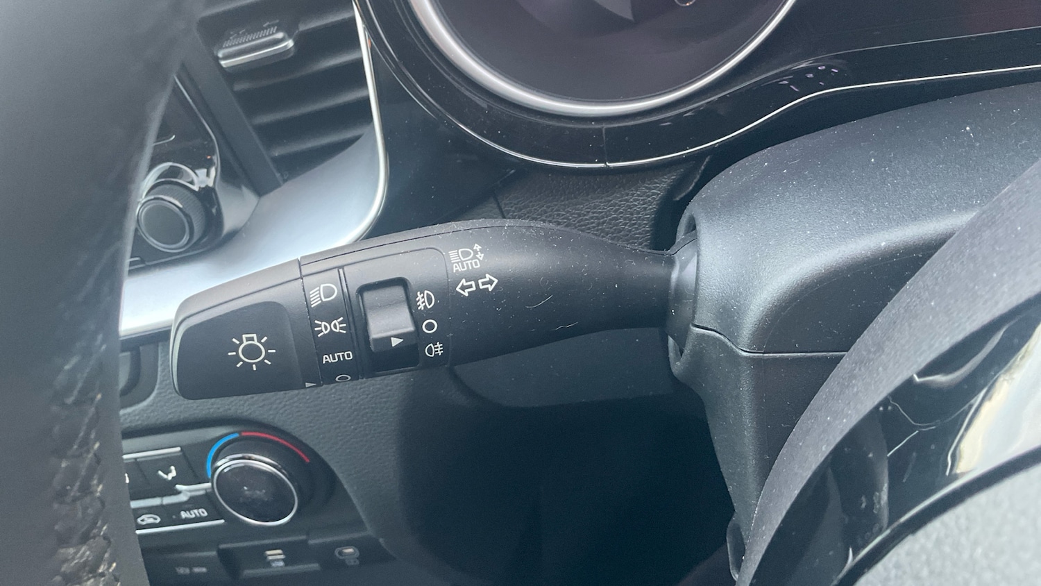 Used Kia Ceed 2022 for sale - 76918146: Photo 32