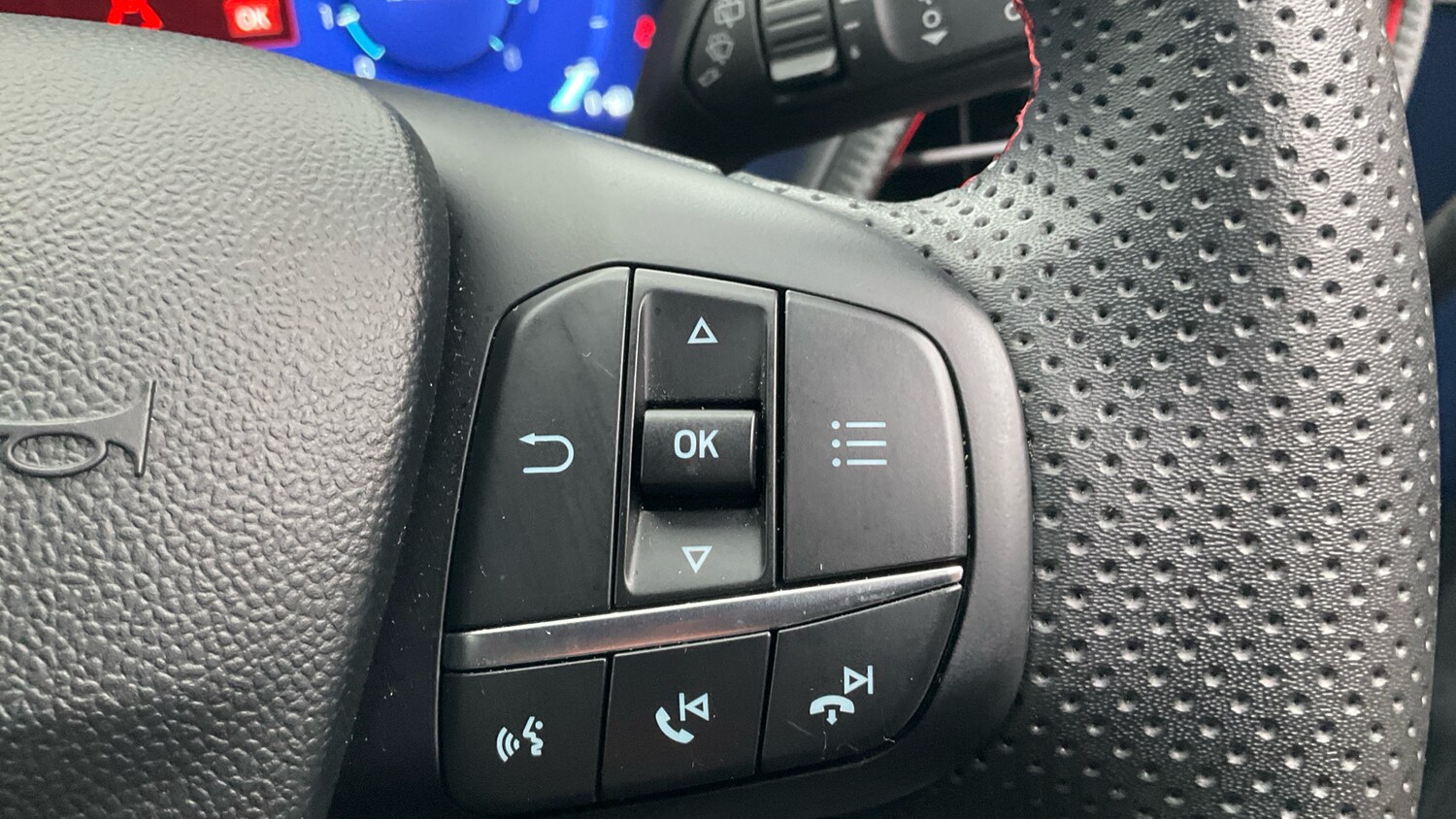 Used Ford Puma 2023 for sale - 78078054: Photo 32