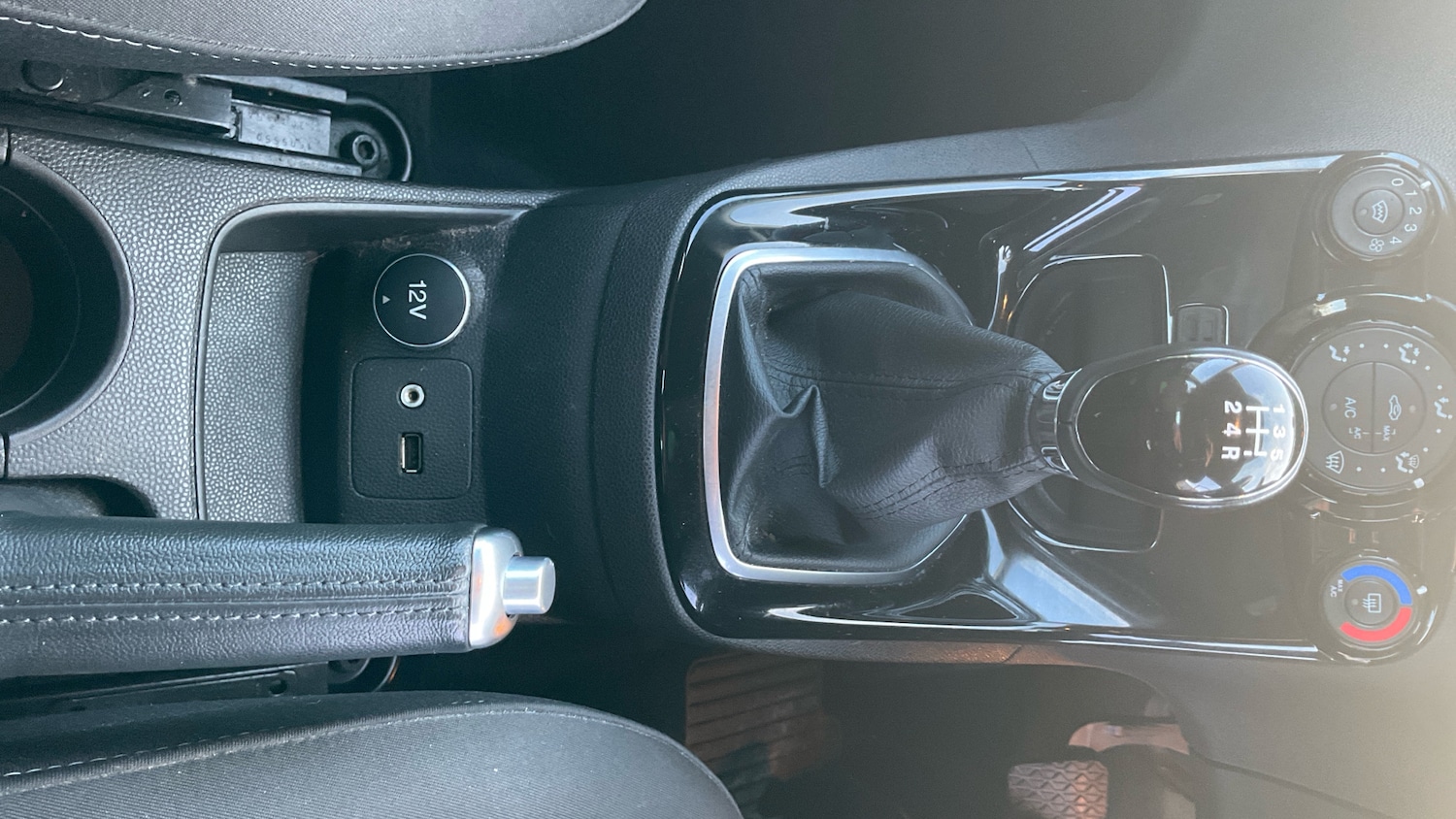 Used Ford Fiesta 2016 for sale - 77833165: Photo 28