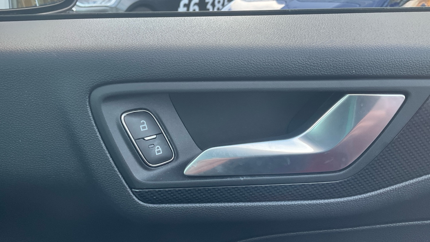 Used Ford Kuga 2022 for sale - 76791705: Photo 31