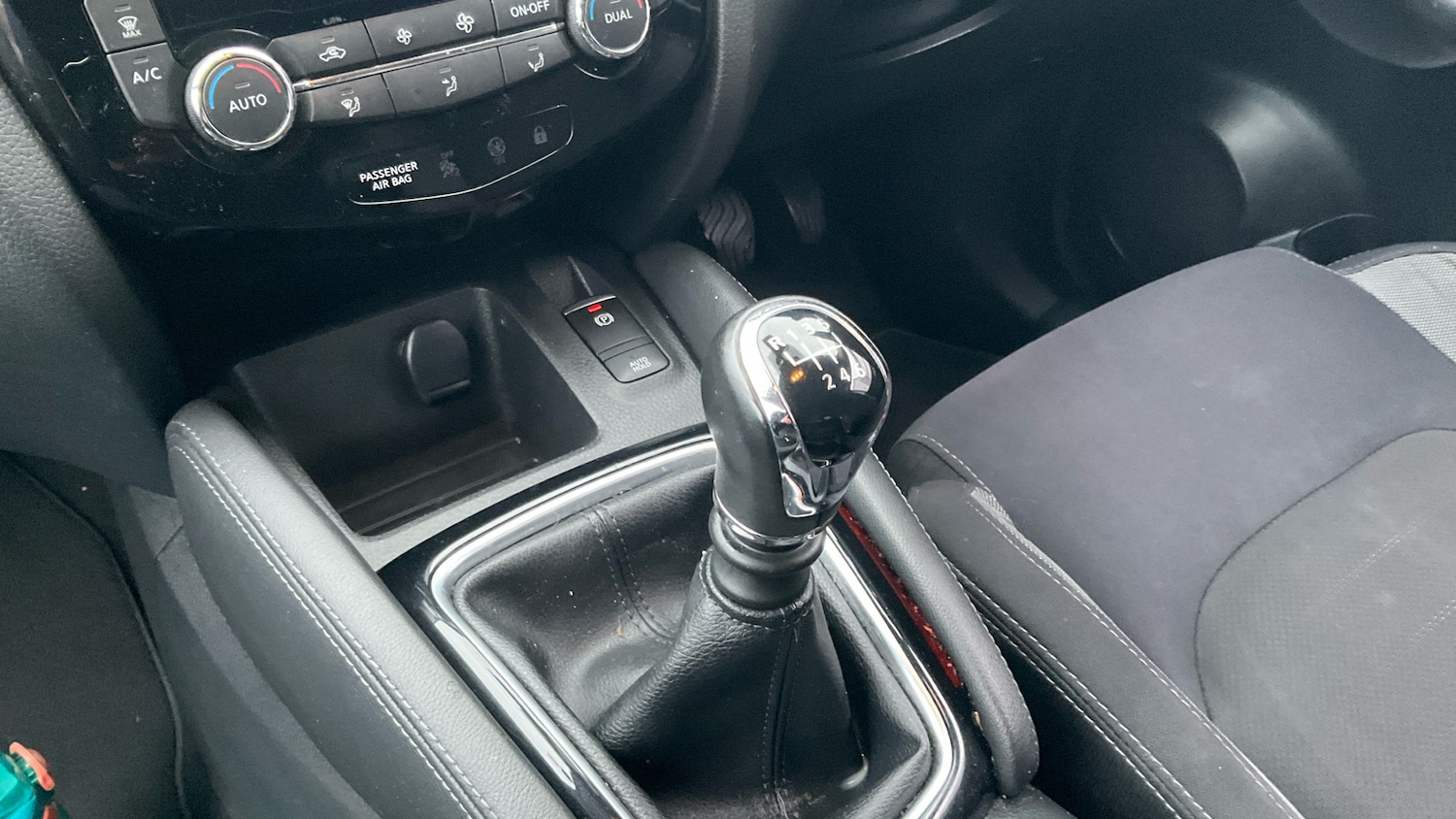 Used Nissan Qashqai 2017 for sale - 77335773: Photo 13