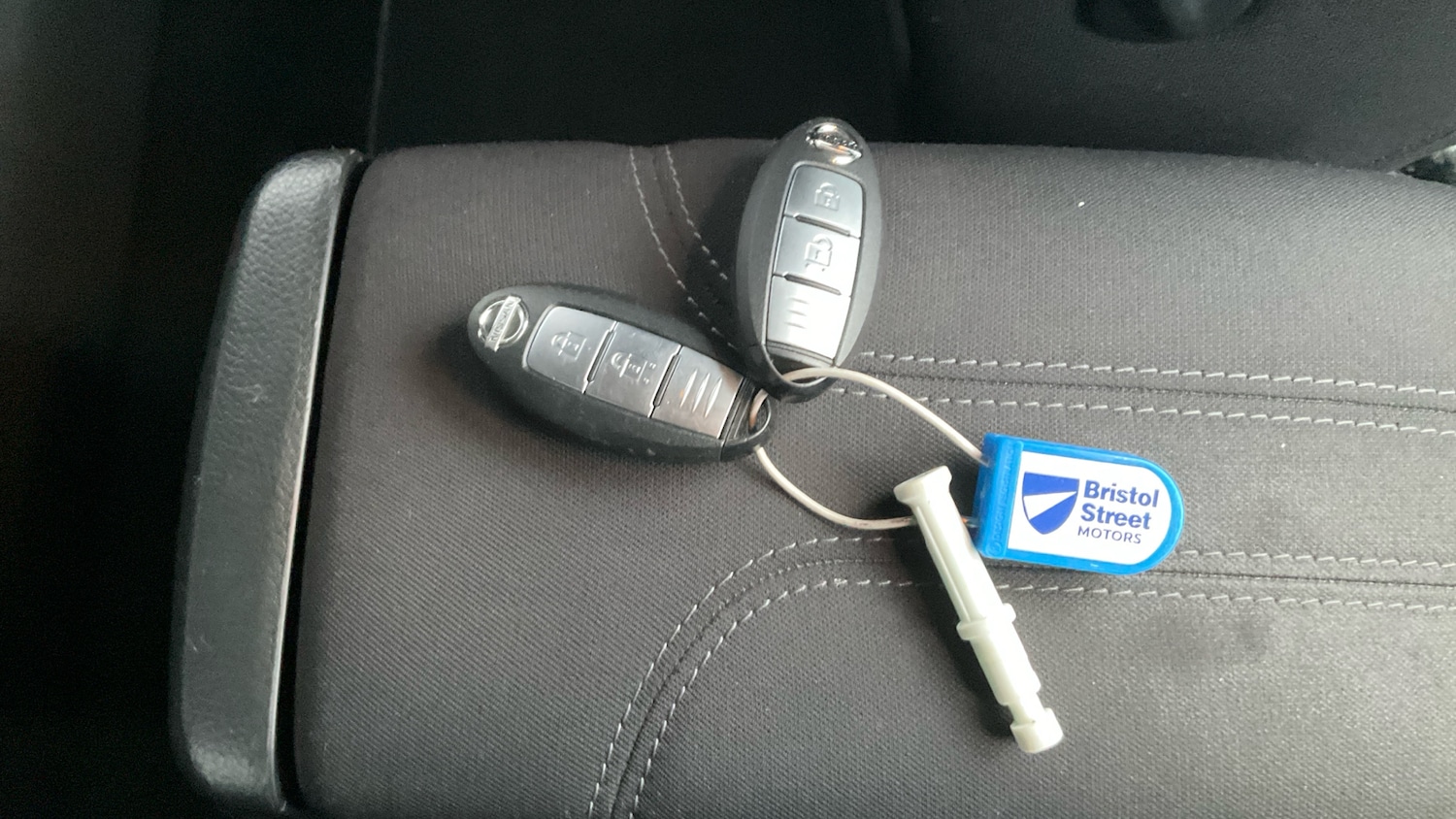 Used Nissan Qashqai 2017 for sale - 77335773: Photo 20