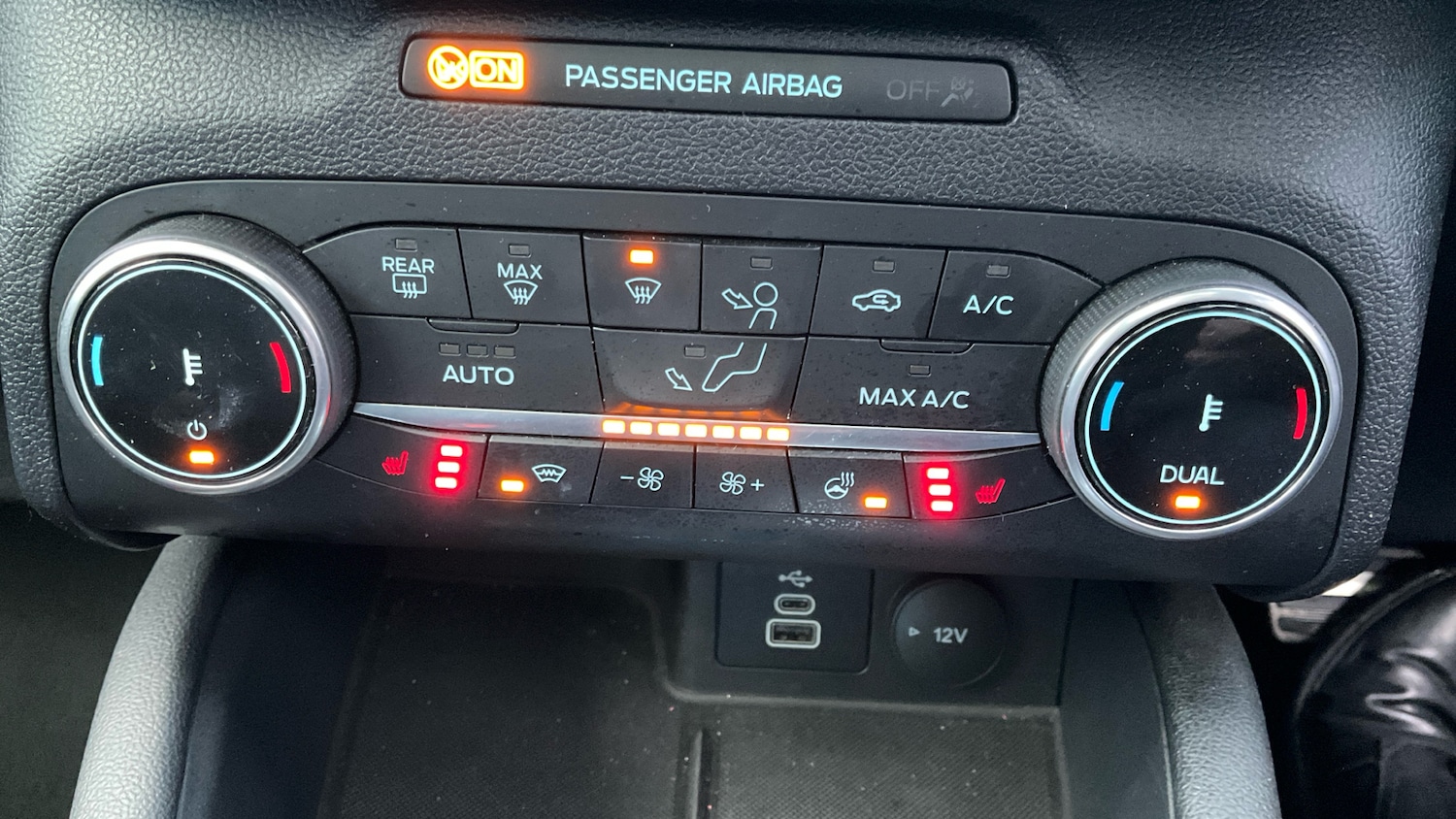 Used Ford Kuga 2023 for sale - 76853408: Photo 29