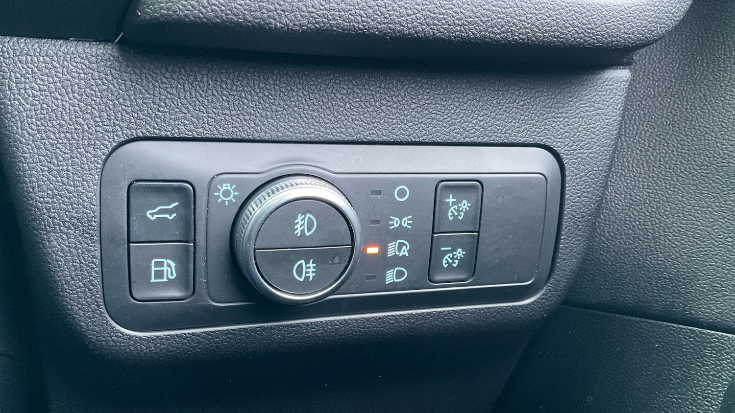 Used Ford Kuga 2023 for sale - 76853408: Photo 35