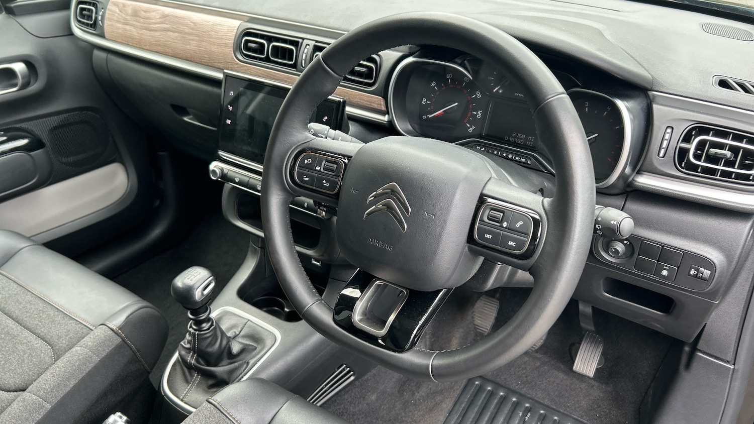 Used Citroen C3 2023 for sale - 76097318: Photo 11