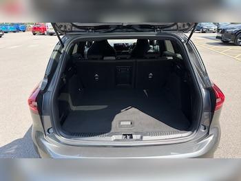 Used Ford Focus 2023 for sale - 78991954: Photo