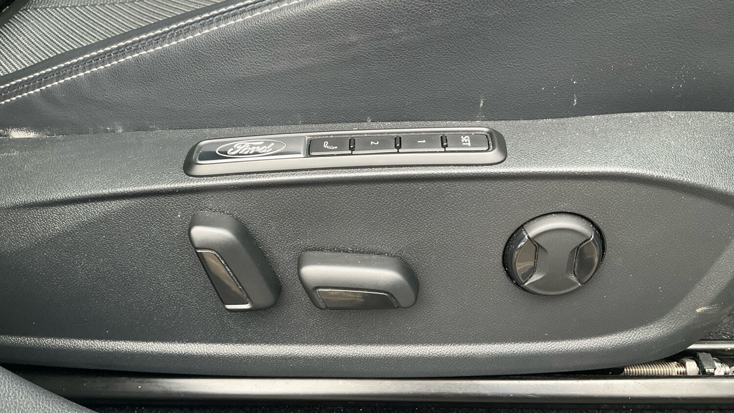 Used Ford Explorer 2025 for sale - 77893212: Photo 26