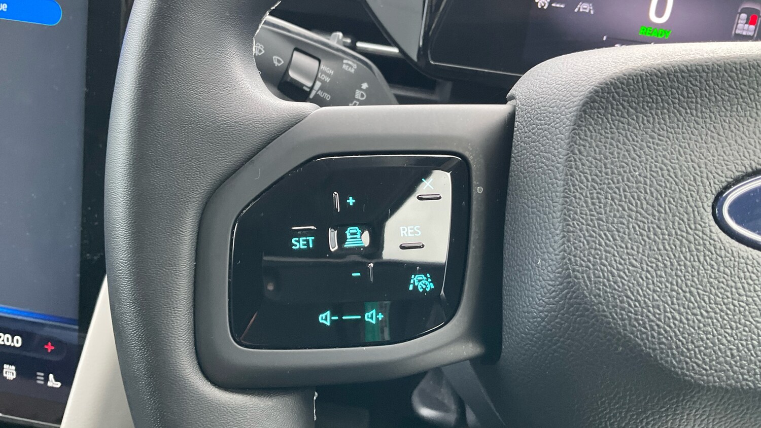 Used Ford Explorer 2025 for sale - 77893212: Photo 32