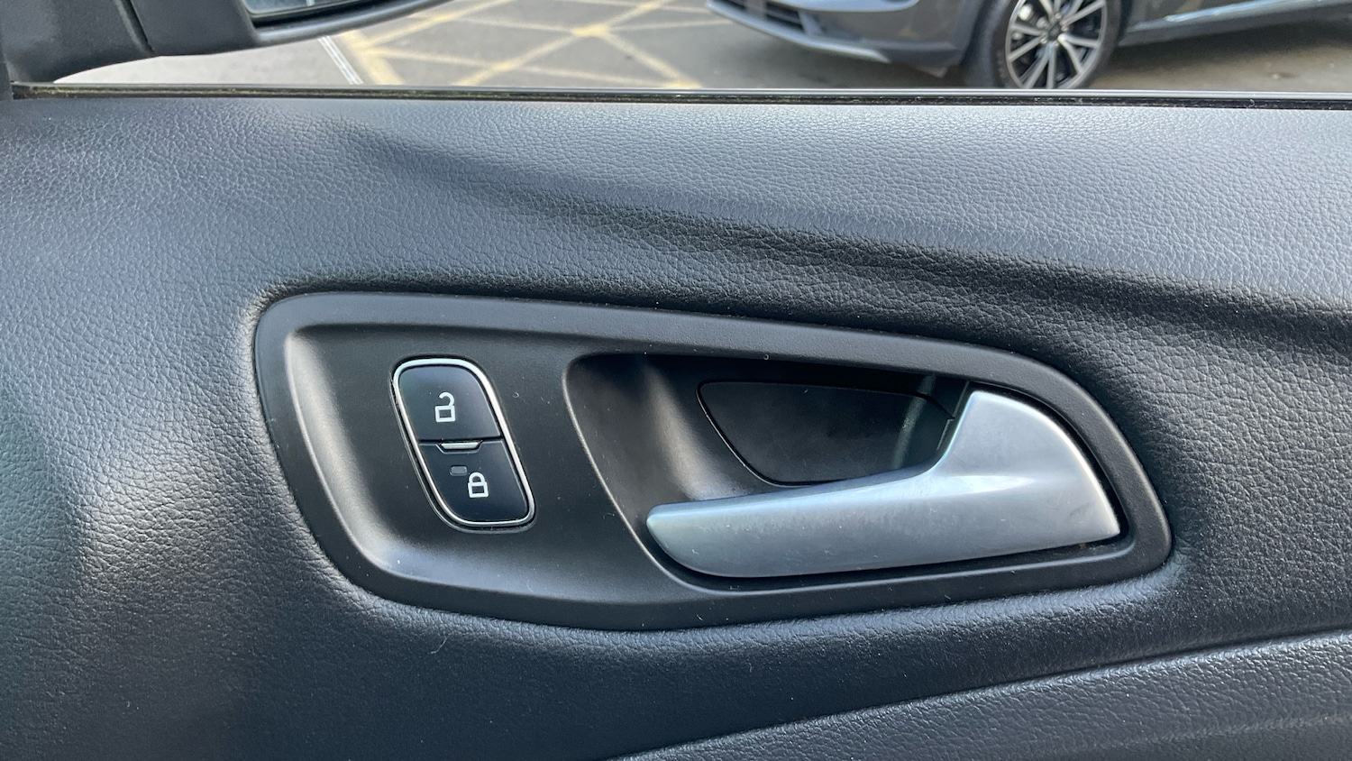 Used Ford Kuga 2019 for sale - 77675300: Photo 27