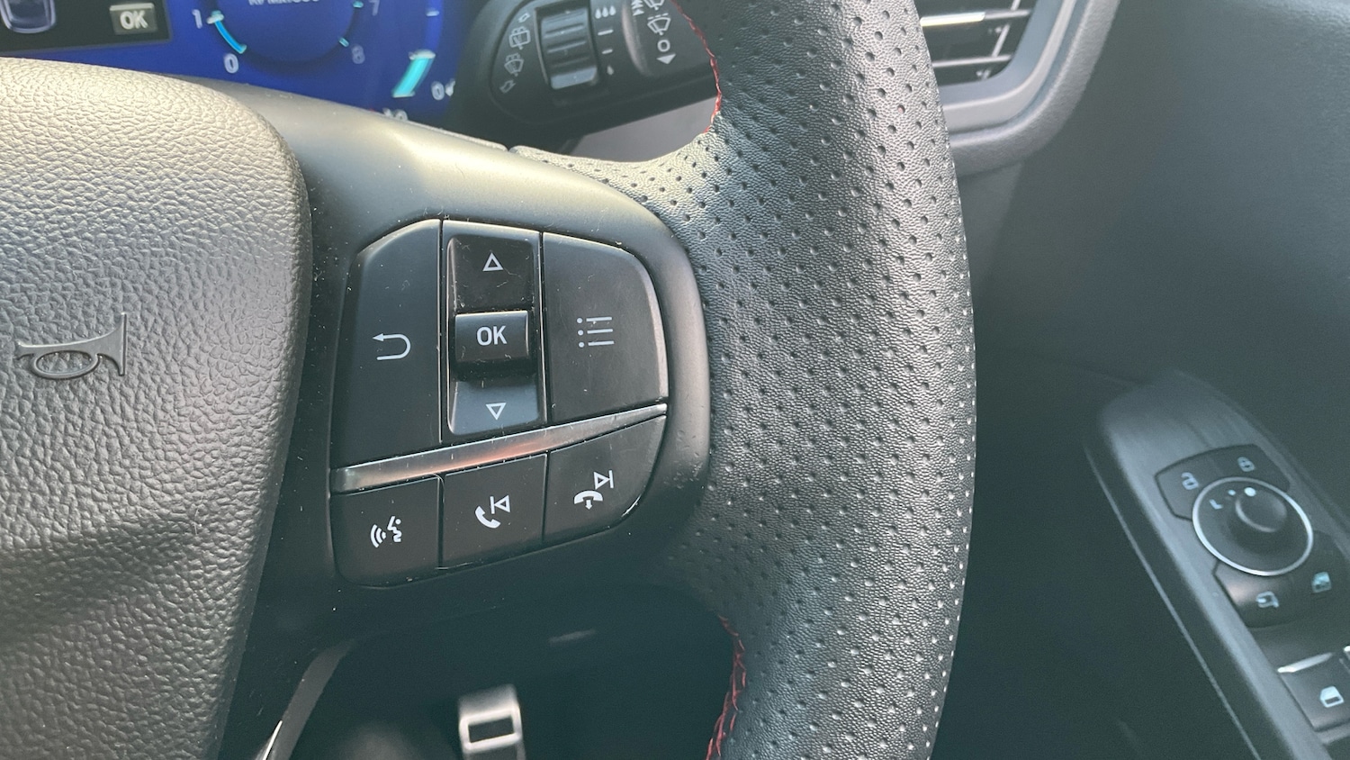 Used Ford Kuga 2023 for sale - 78077543: Photo 33