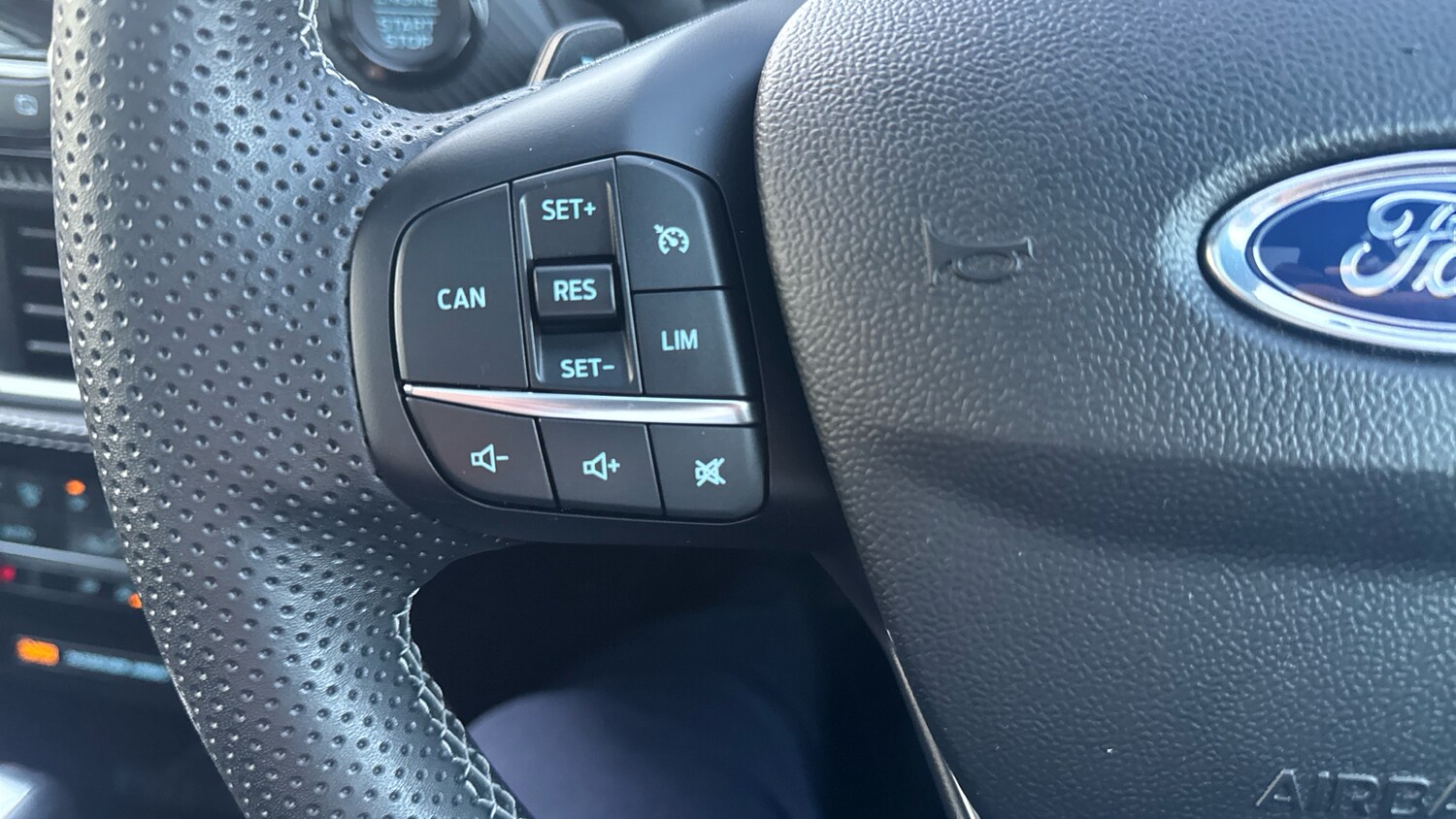 Used Ford Puma 2022 for sale - 77353549: Photo 32