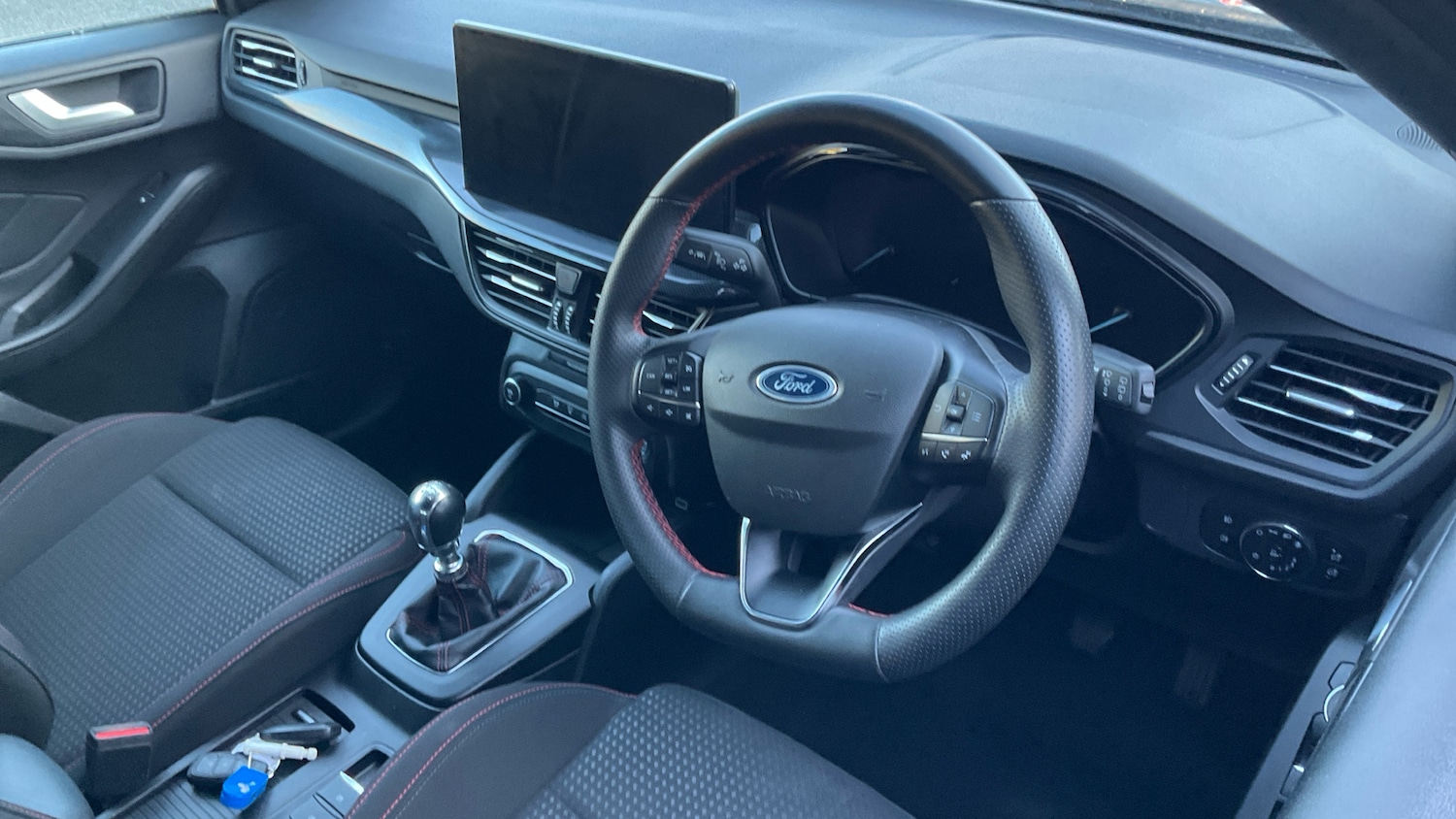 Used Ford Focus 2023 for sale - 76662470: Photo 11