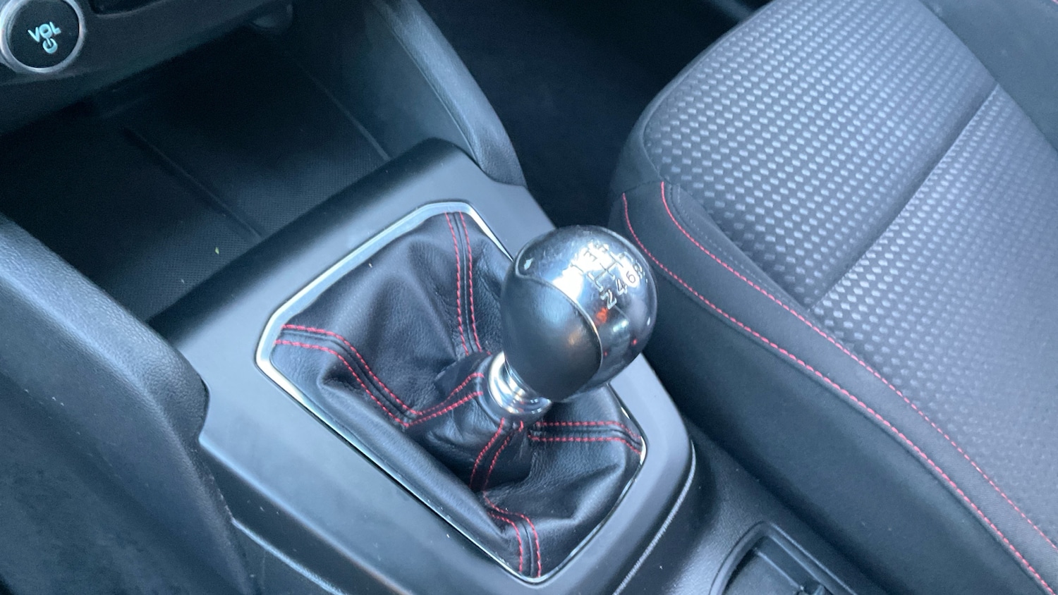 Used Ford Focus 2023 for sale - 76662470: Photo 13