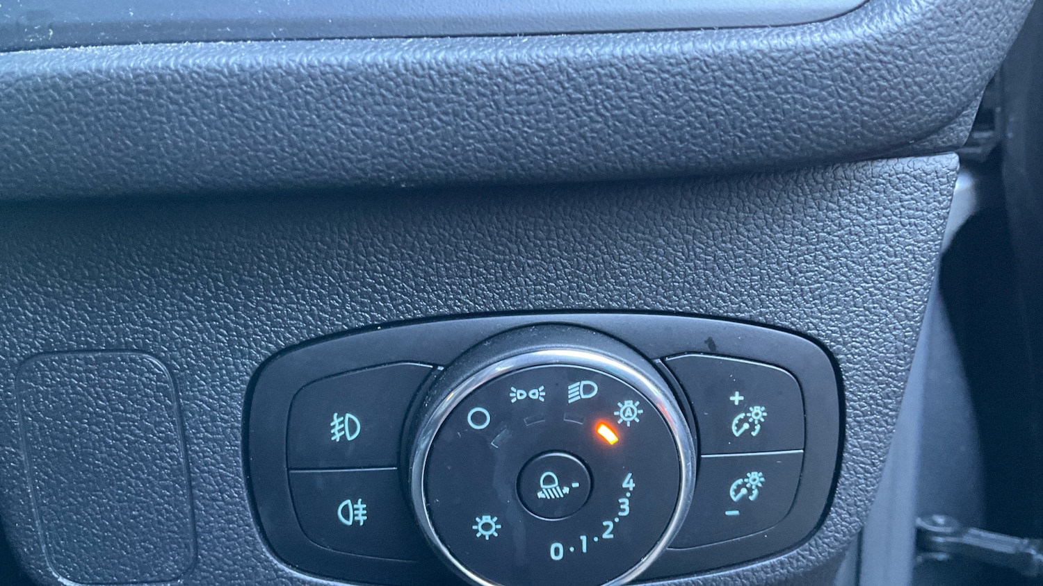 Used Ford Focus 2023 for sale - 76662470: Photo 31