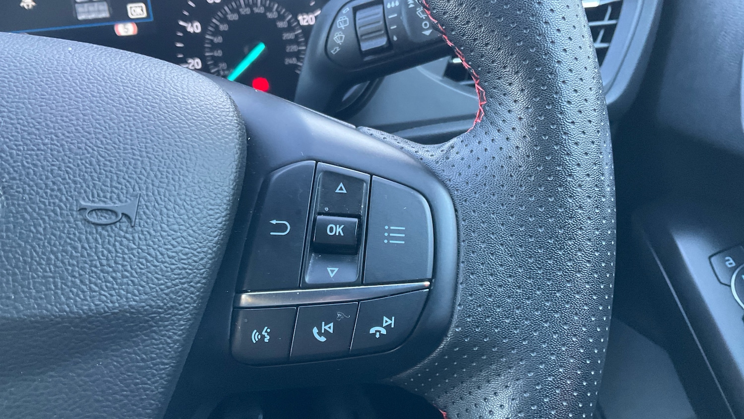 Used Ford Focus 2023 for sale - 76662470: Photo 32