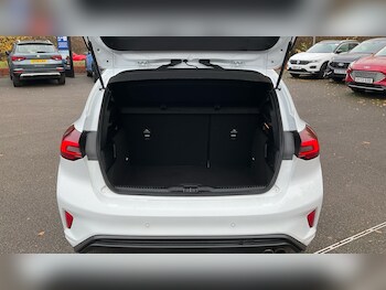 Used Ford Focus 2022 for sale - 76510625: Photo