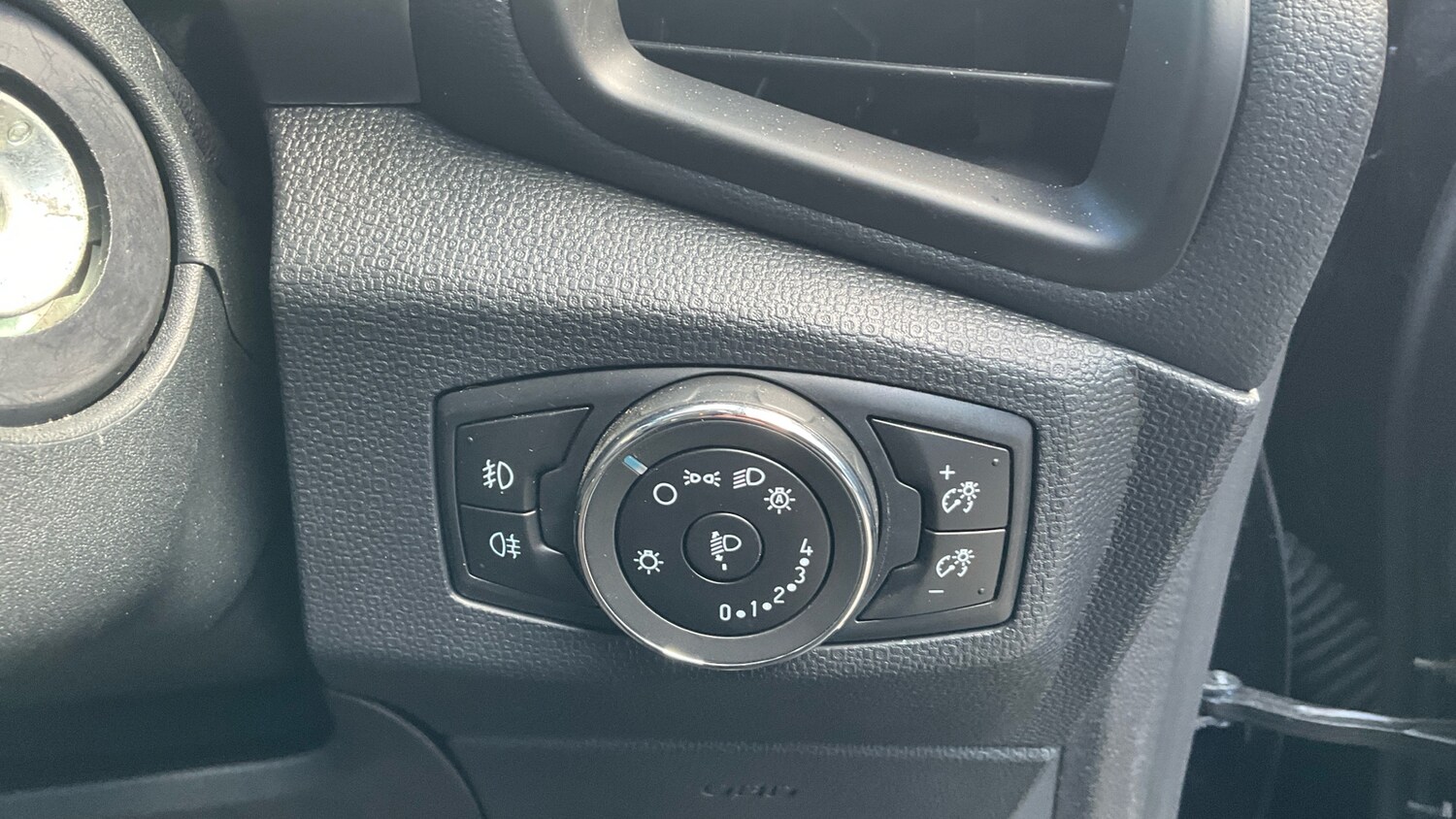 Used Ford Ecosport 2023 for sale - 77844595: Photo 30