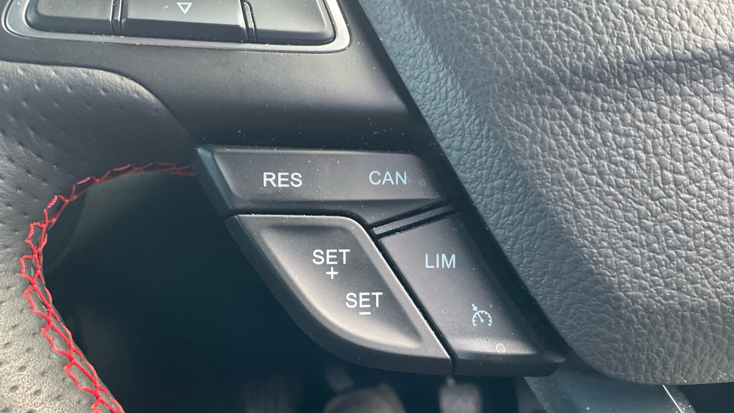 Used Ford Ecosport 2023 for sale - 77844595: Photo 32