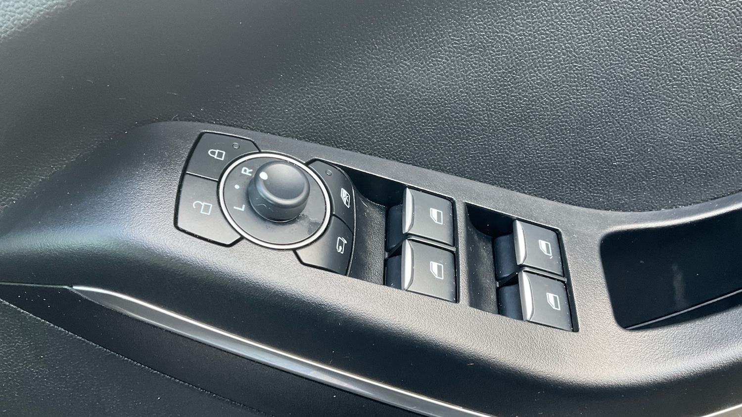 Used Ford Puma 2024 for sale - 76807438: Photo 27