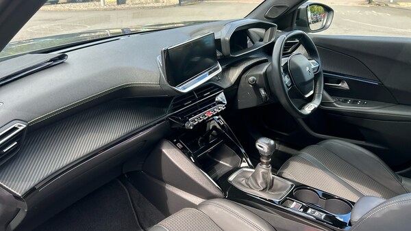 Used Peugeot 2008 2022 for sale - 76292811: Photo 9