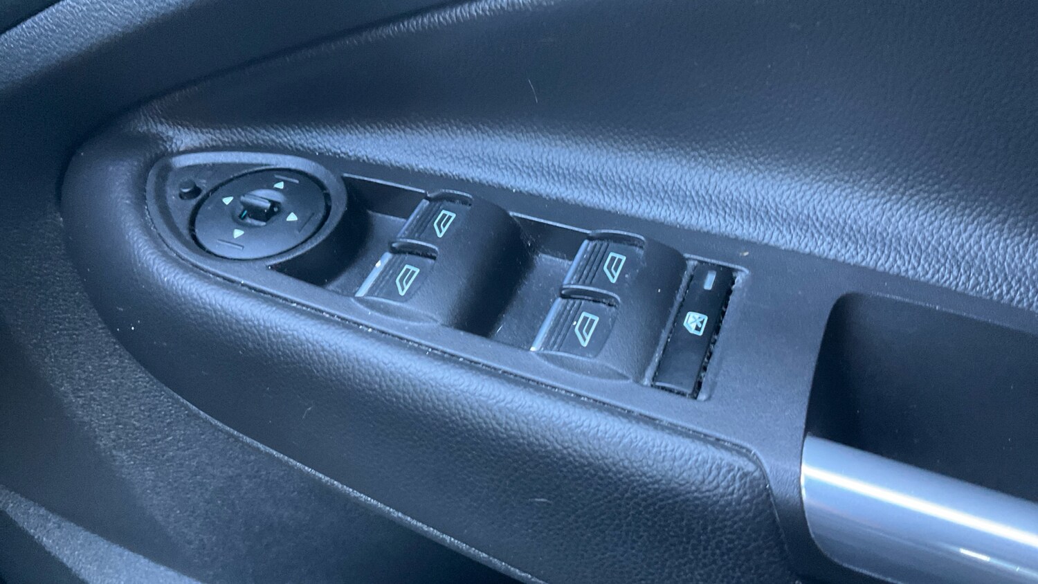 Used Ford Kuga 2019 for sale - 76401931: Photo 30