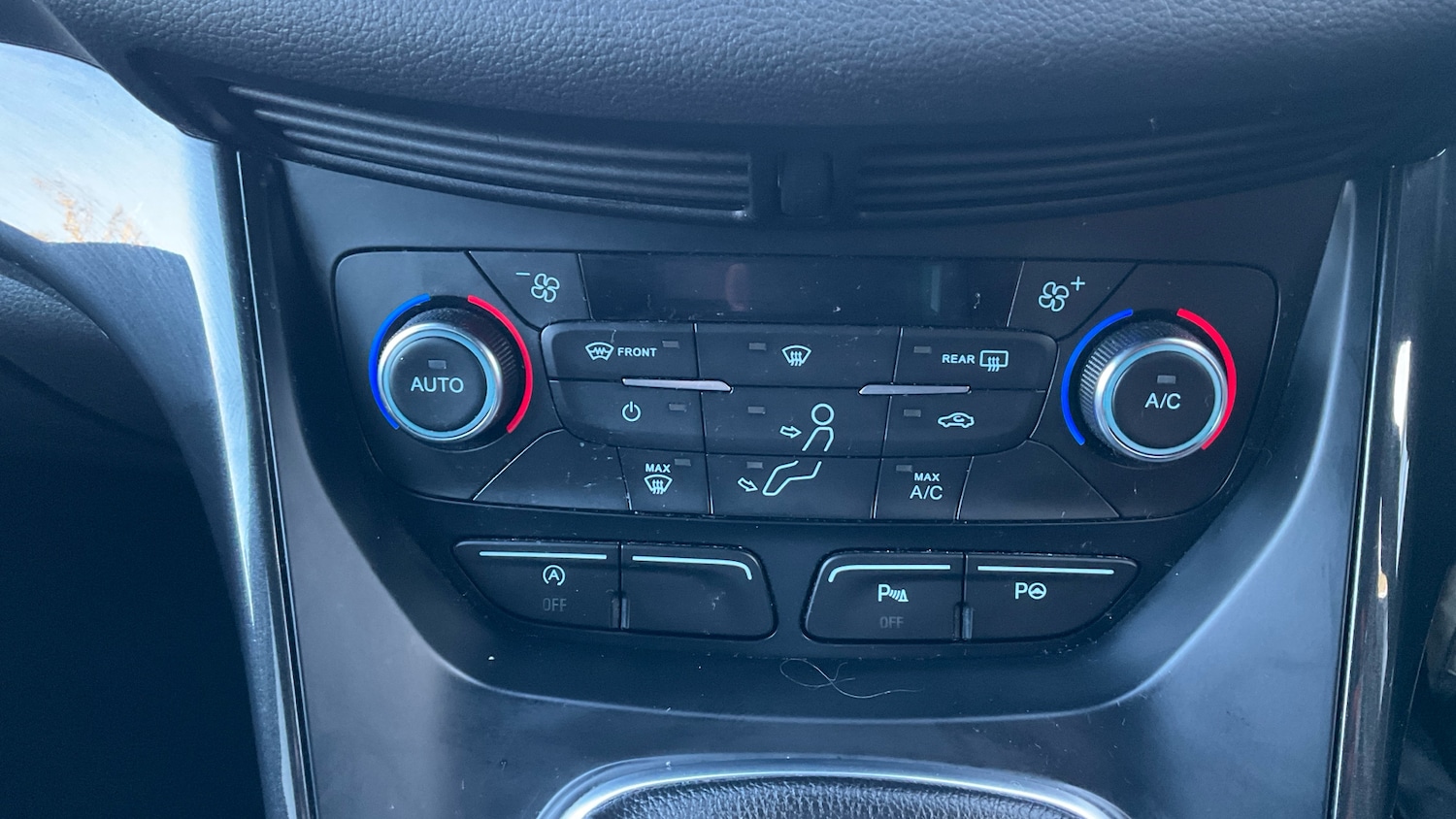 Used Ford Kuga 2019 for sale - 76401931: Photo 40