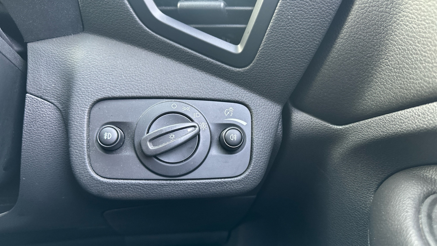 Used Ford Kuga 2017 for sale - 77649821: Photo 23