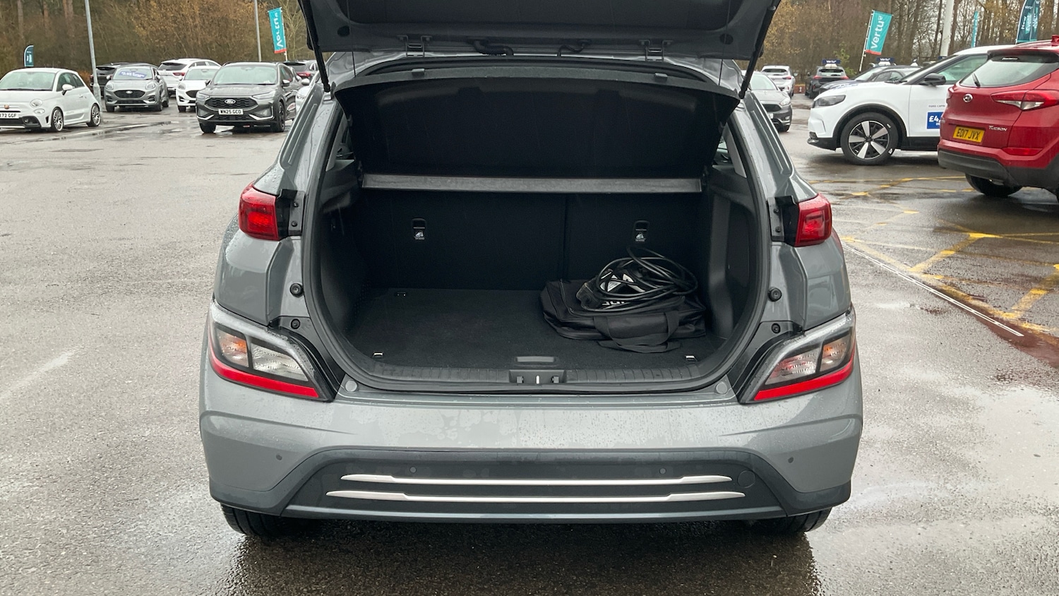 Used Hyundai KONA 2023 for sale - 77541918: Photo 4