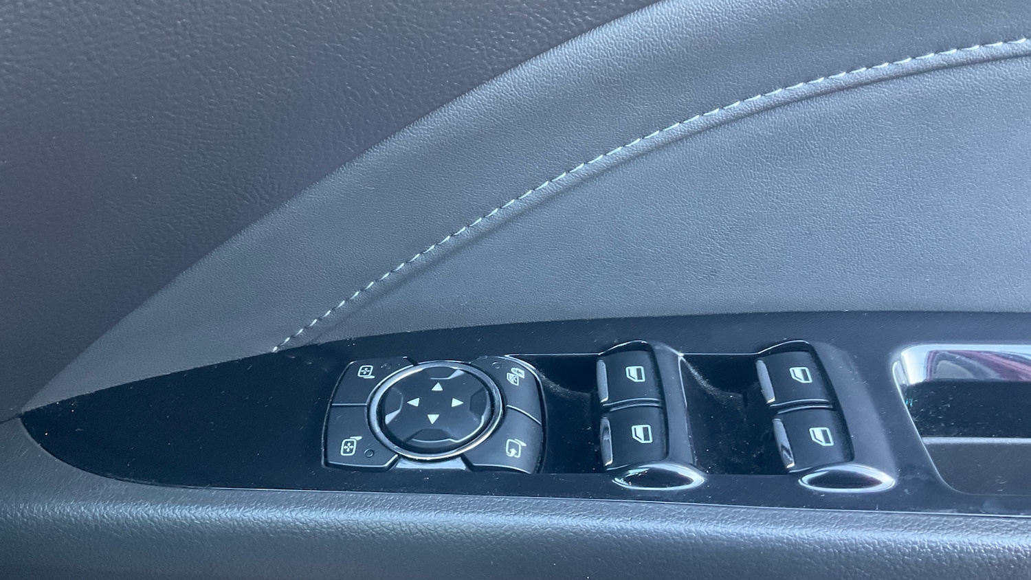 Used Ford Mondeo 2017 for sale - 76933506: Photo 31