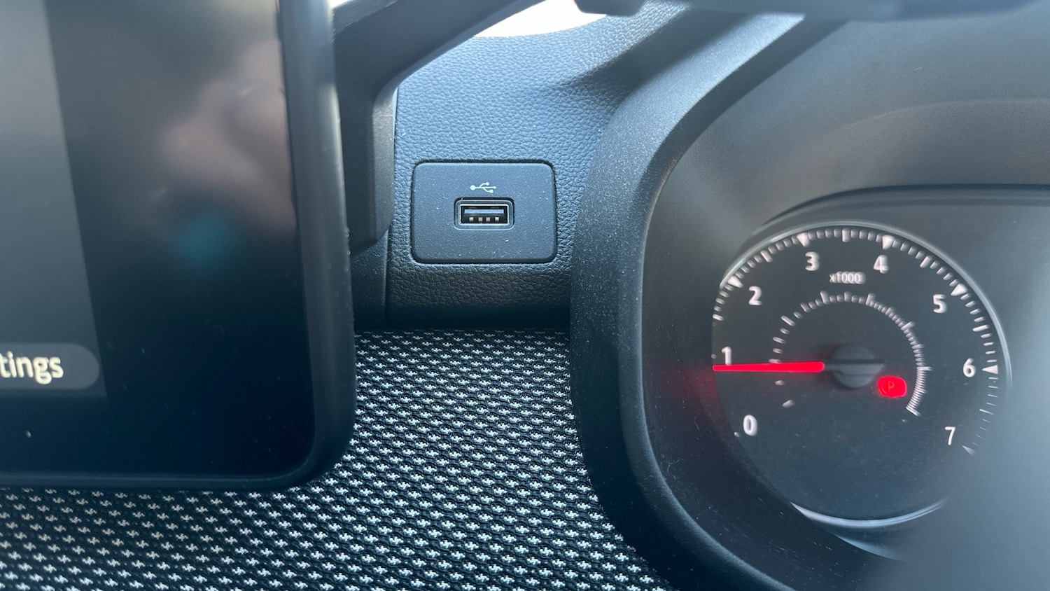 Used Dacia Sandero 2021 for sale - 77019003: Photo 26