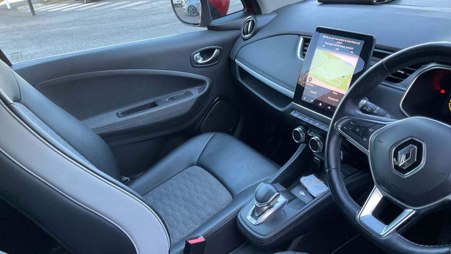 Used Renault Zoe 2022 for sale - 76662474: Photo 14