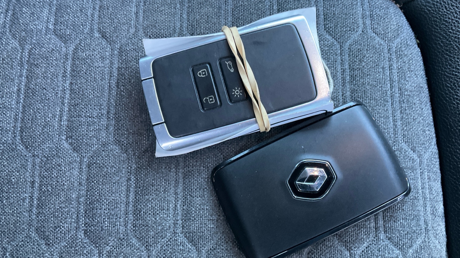 Used Renault Zoe 2022 for sale - 76662474: Photo 20