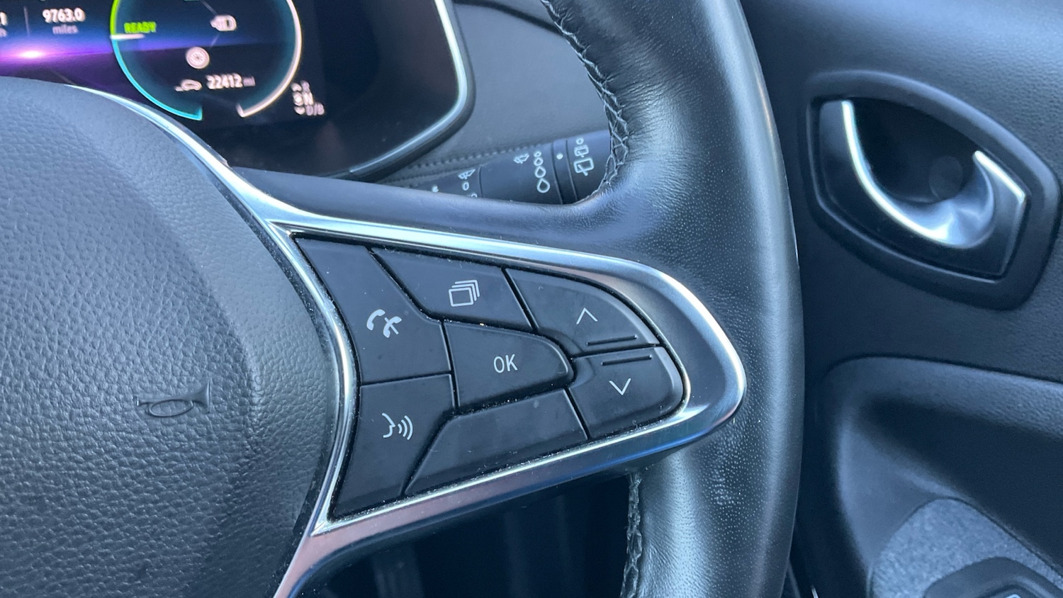 Used Renault Zoe 2022 for sale - 76662474: Photo 30