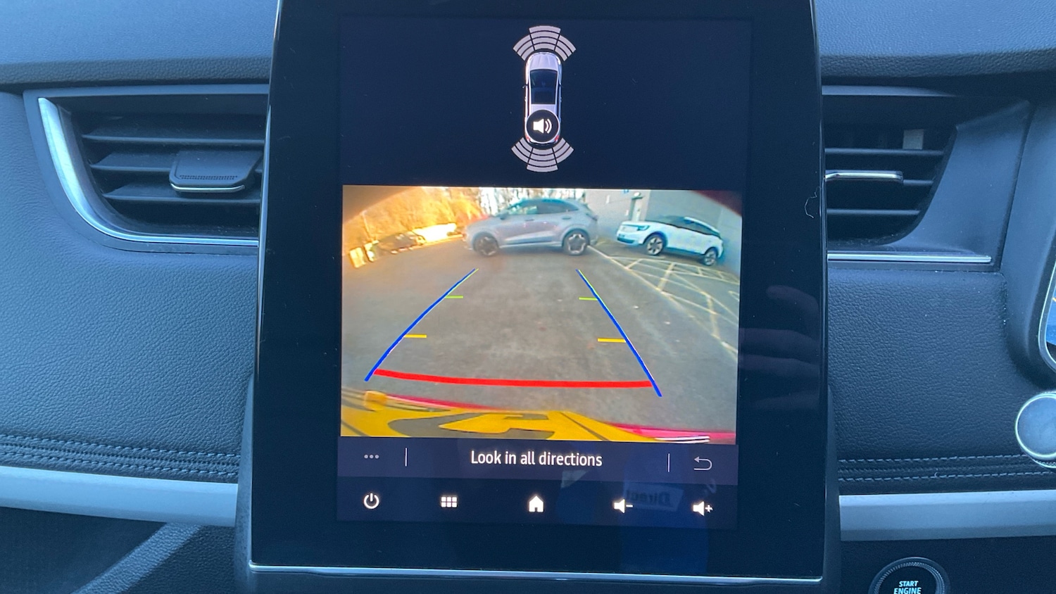 Used Renault Zoe 2022 for sale - 76662474: Photo 38