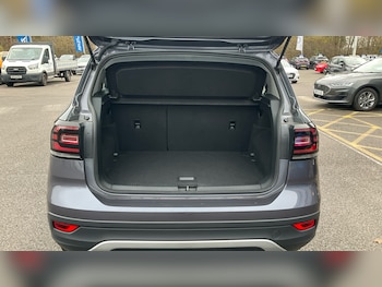 Used Volkswagen T-Cross 2022 for sale - 76734374: Photo