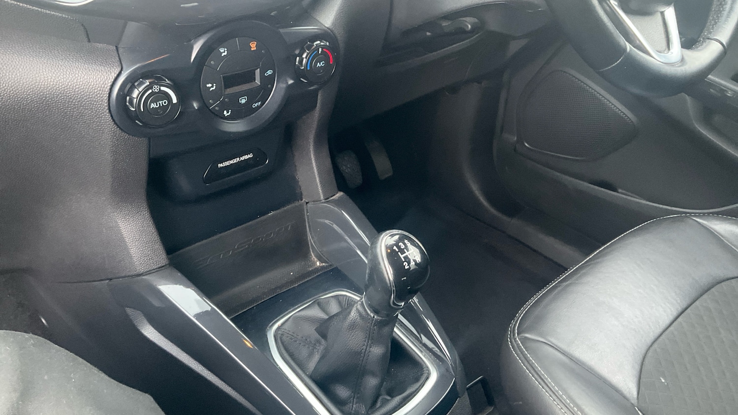 Used Ford Ecosport 2017 for sale - 76848616: Photo 13