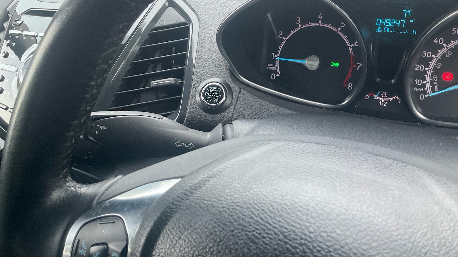 Used Ford Ecosport 2017 for sale - 76848616: Photo 27