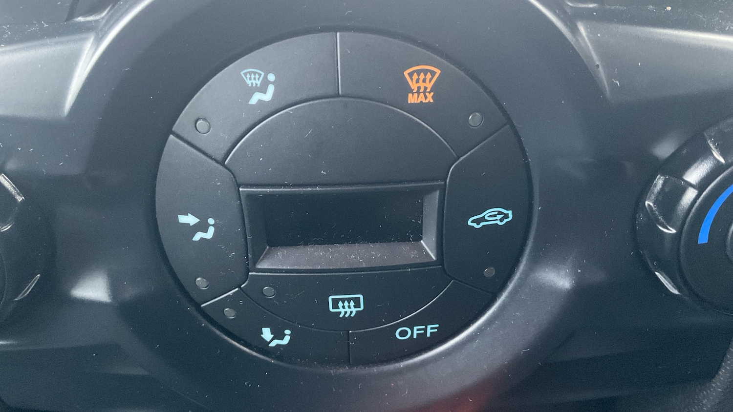 Used Ford Ecosport 2017 for sale - 76848616: Photo 36