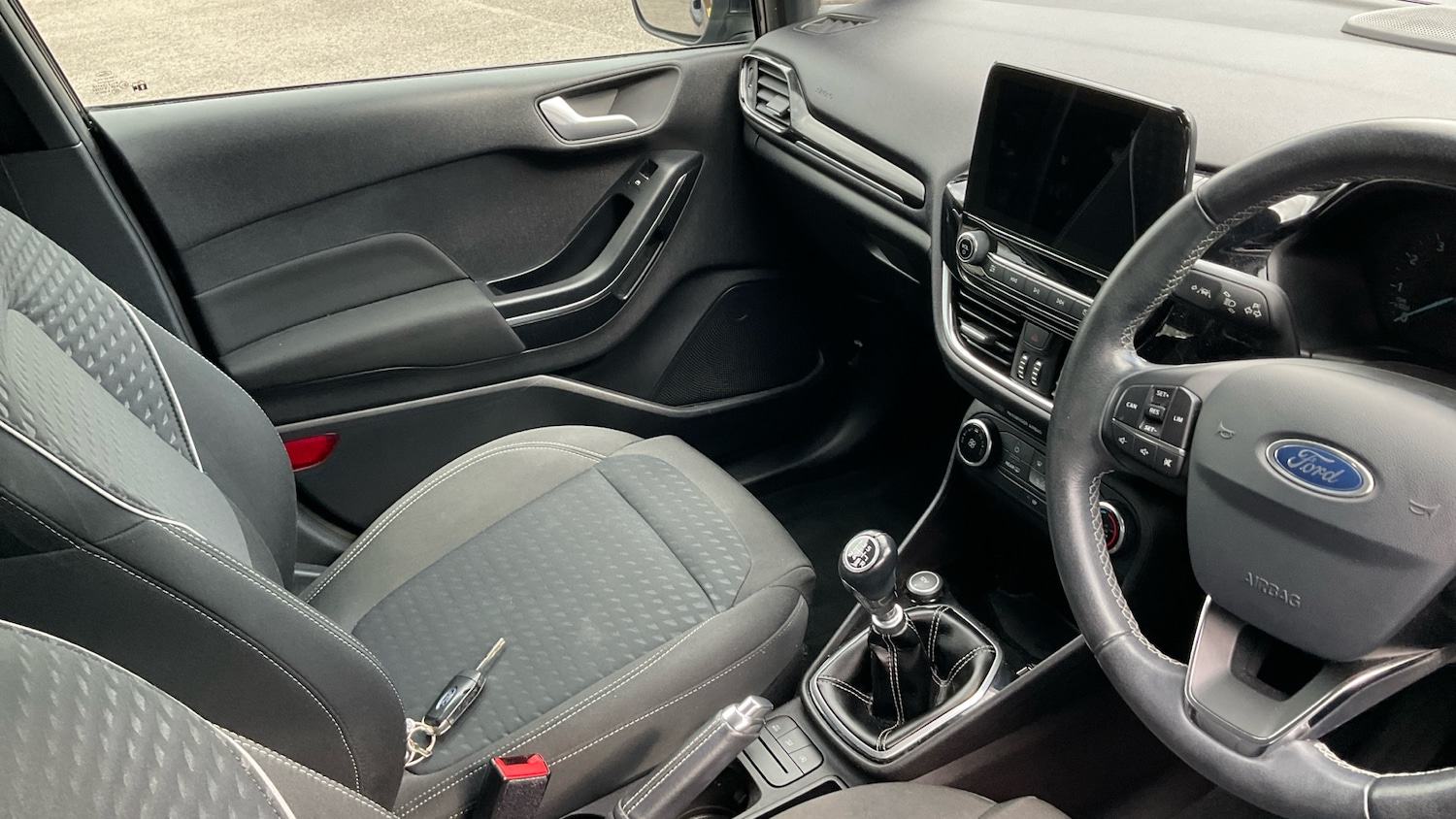 Used Ford Fiesta 2017 for sale - 78018176: Photo 14